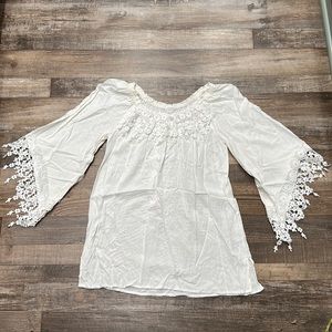 White white sleeve crochet detail top